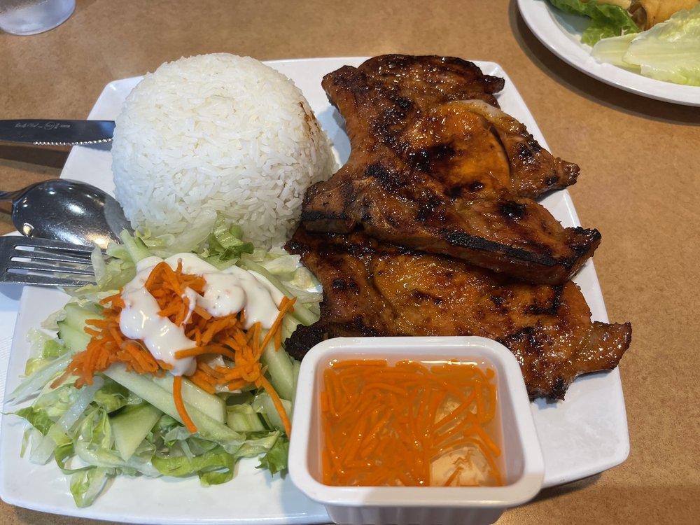 Vietnamese Grilled Pork Chops