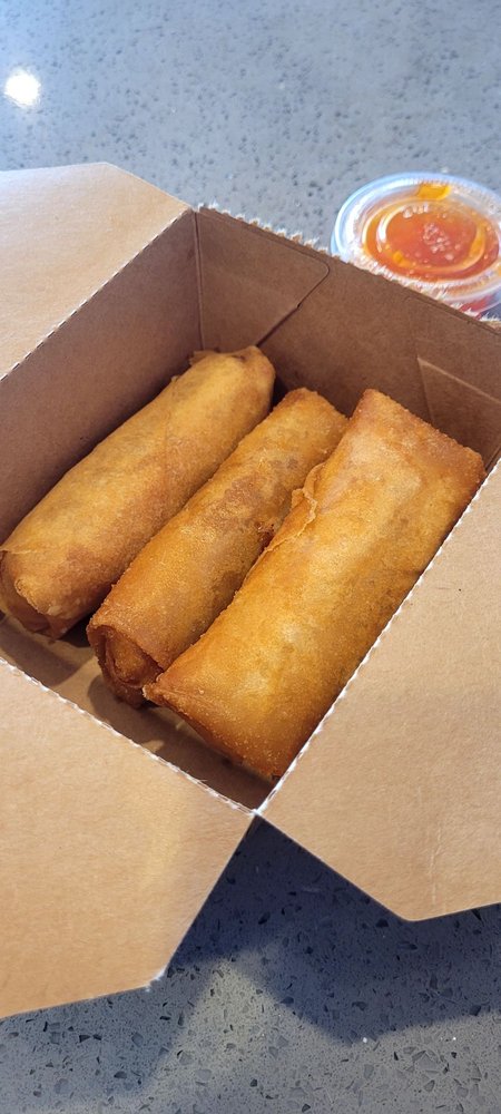 Vegetables Egg Roll