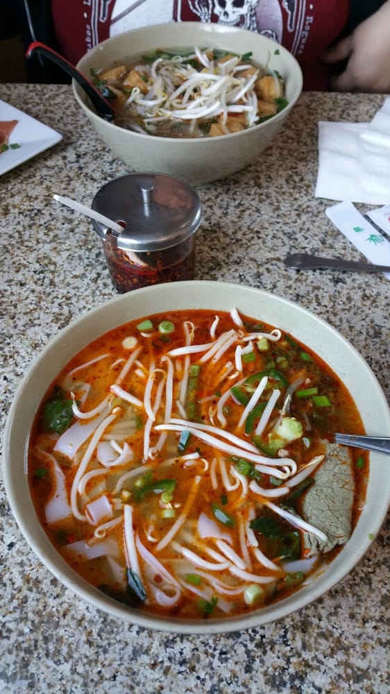 Pan Fried Rice Noodles with Beef