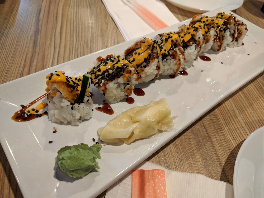 Sesame Crunchy Shrimp Roll