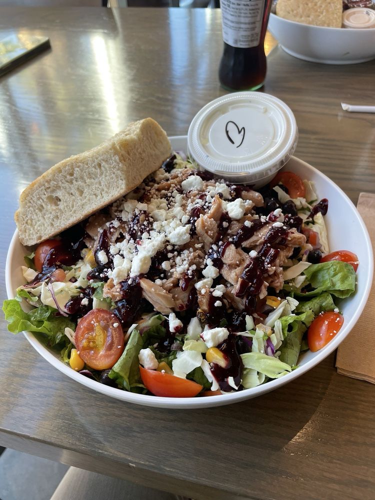 Santa Maria BBQ Chicken Salad