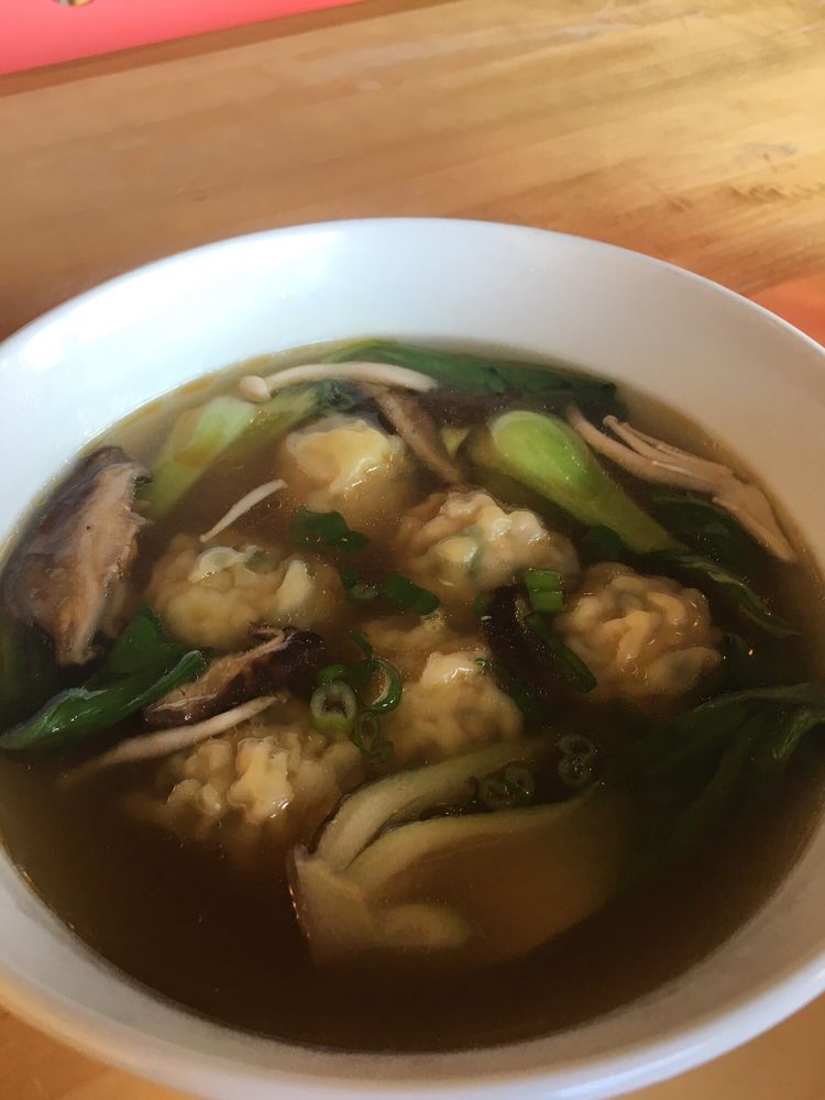 Hong Kong Wonton Noodle Soup
