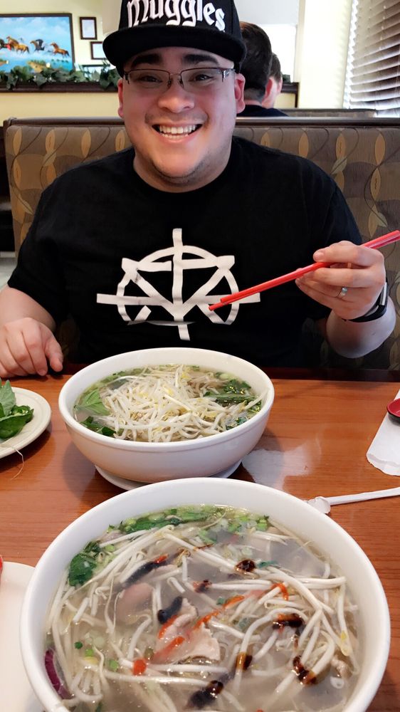Pho Tai