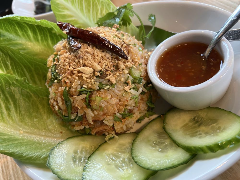 Crispy Rice Lettuce Wrap