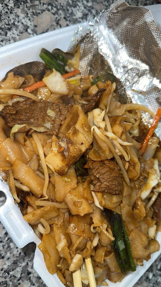 Beef Chow Fun
