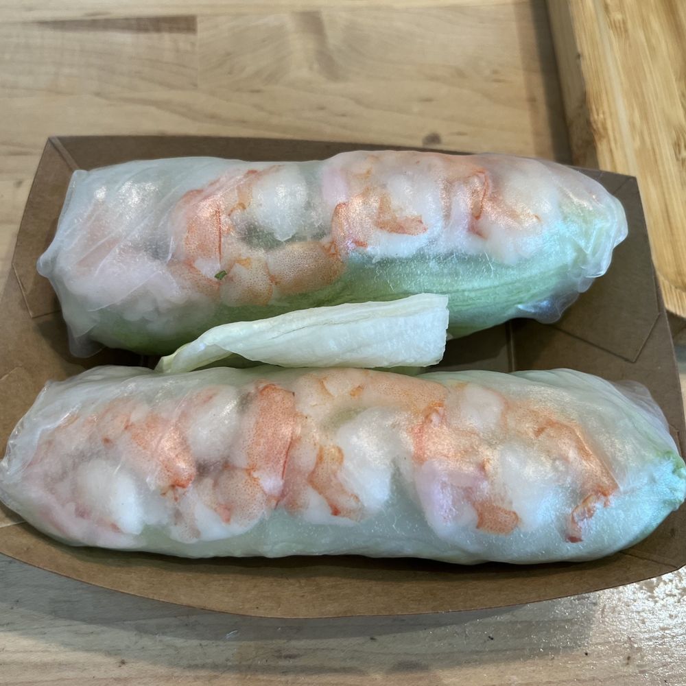 Fresh Shrimp Spring Rolls