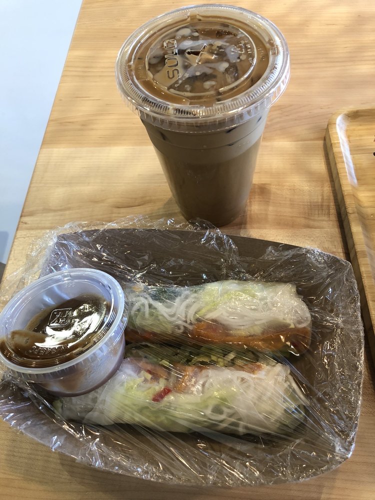 Fresh Veggie Spring Rolls