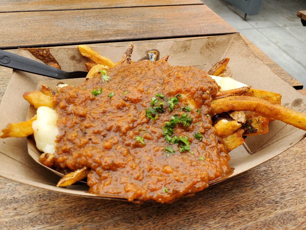 Masala Poutine