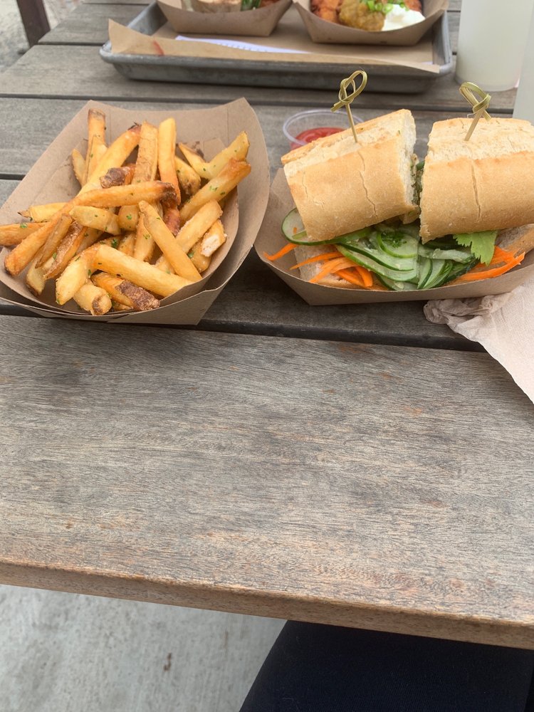 Crispy Tofu Bahn Sandwich