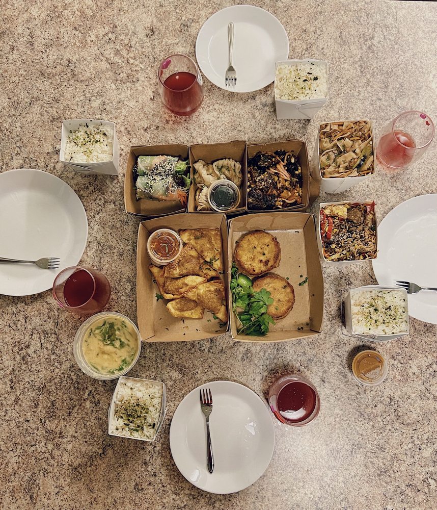 Vietnamese Salad Rolls