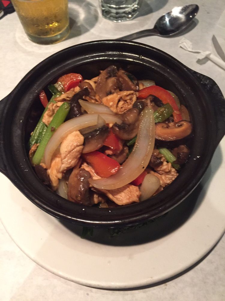 Clay Pot Ginger Chicken