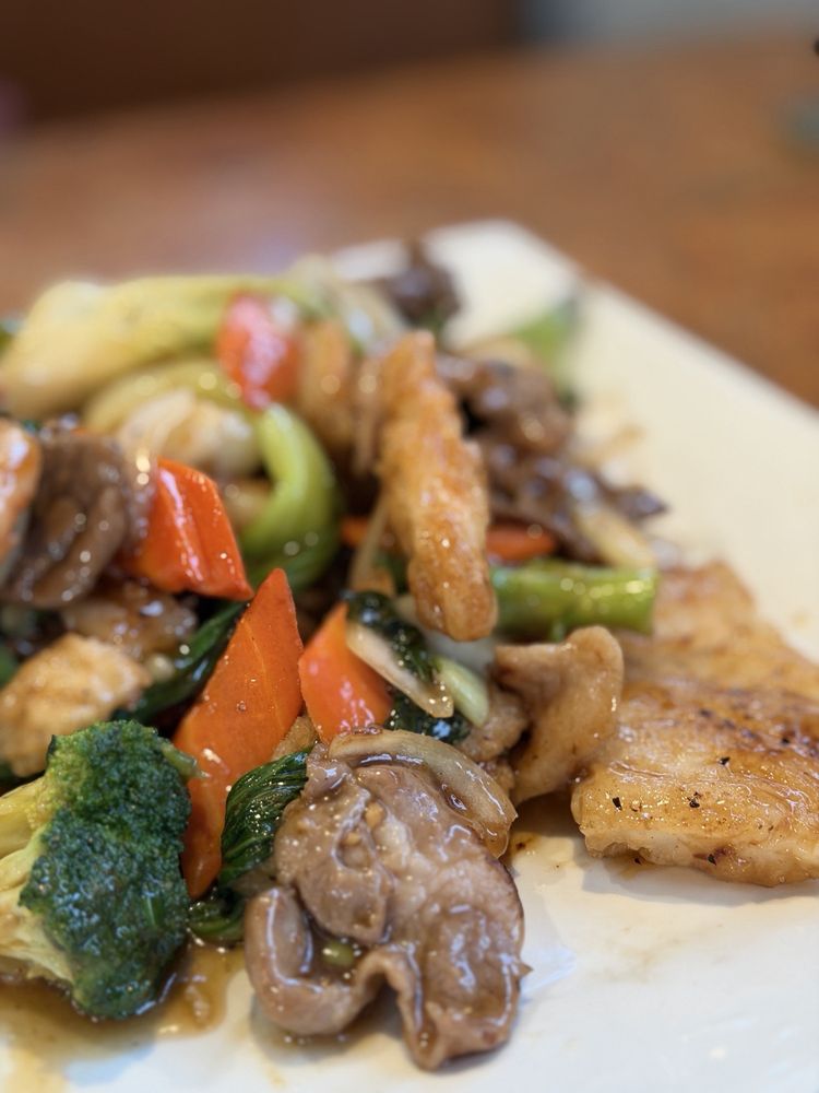 Pan-fried Pho Noodle