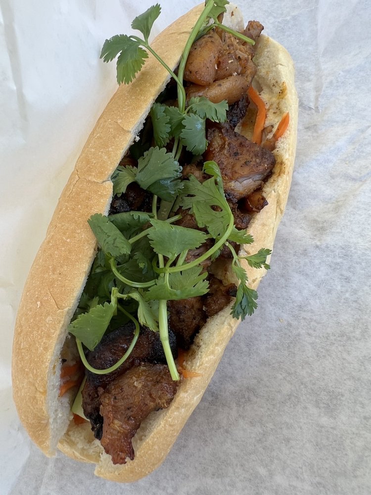 Chicken Banh Mi