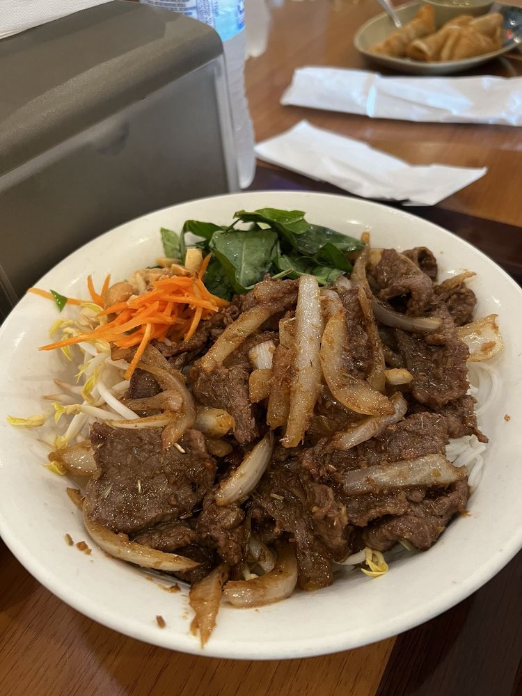 Spicy Beef Noodle Soup