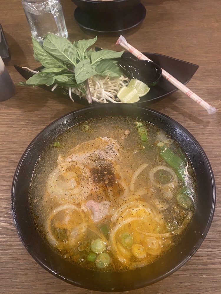 Lemongrass Beef Soup