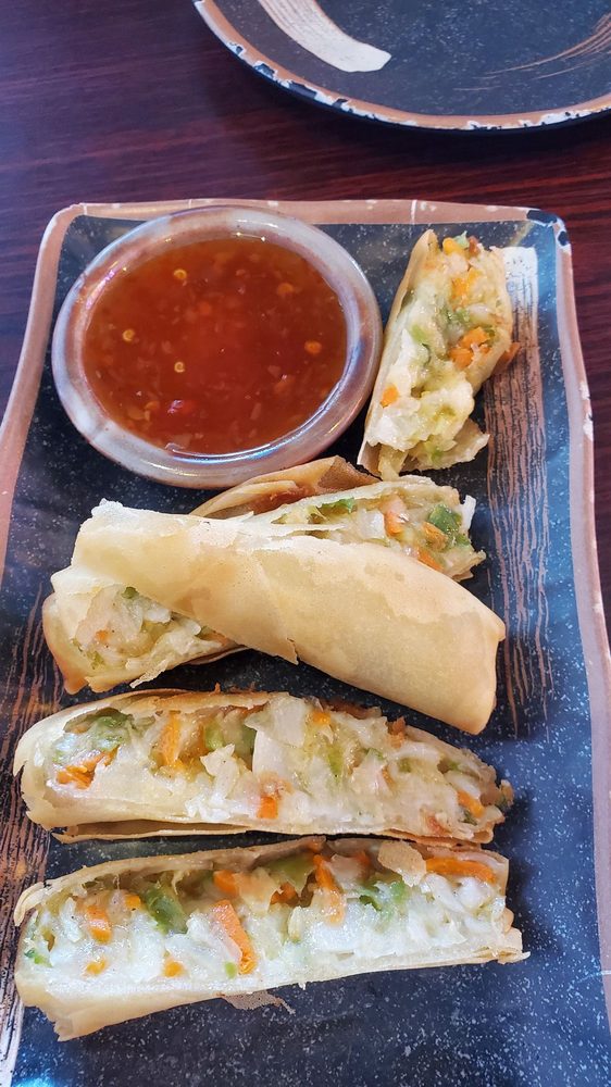 Cheese Steak Spring Rolls (2 Pcs) 芝士牛肉春卷