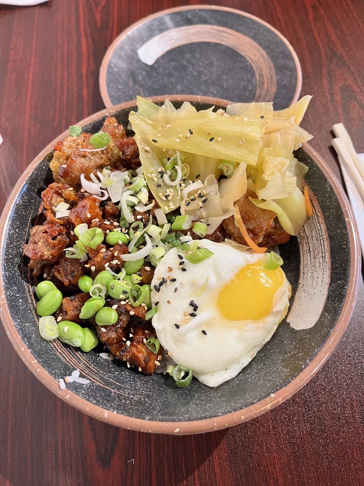 Korean Spicy Crispy Chicken Bowl 韩式脆皮鸡饭