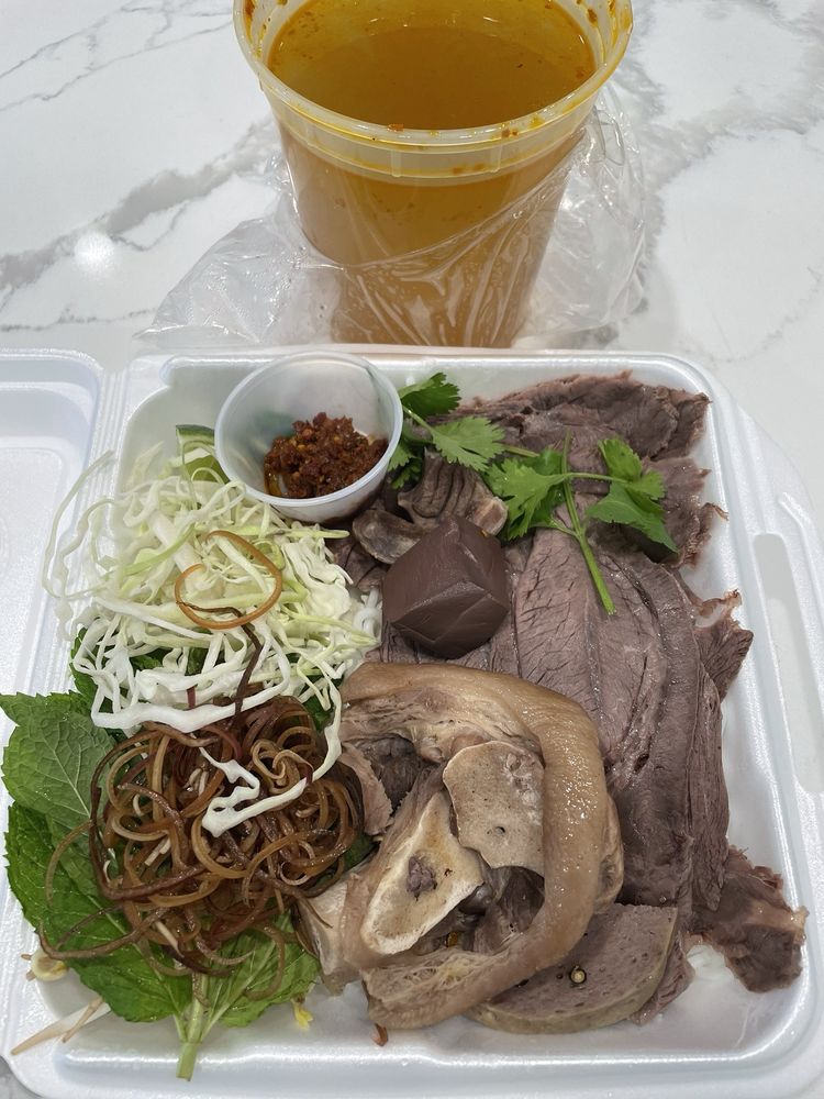 Bun Bo Hue
