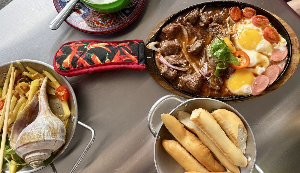 Sizzling Beef Steak Bo Ne