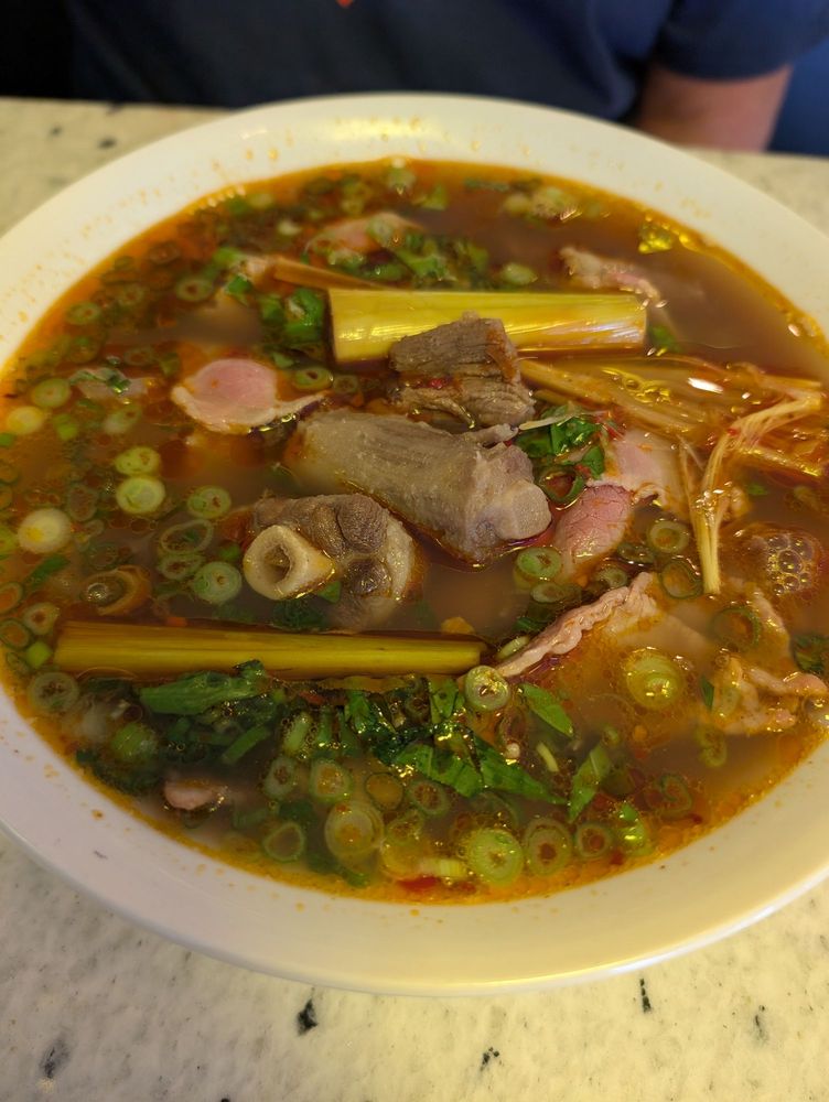 Spicy Lemongrass Beef Soup