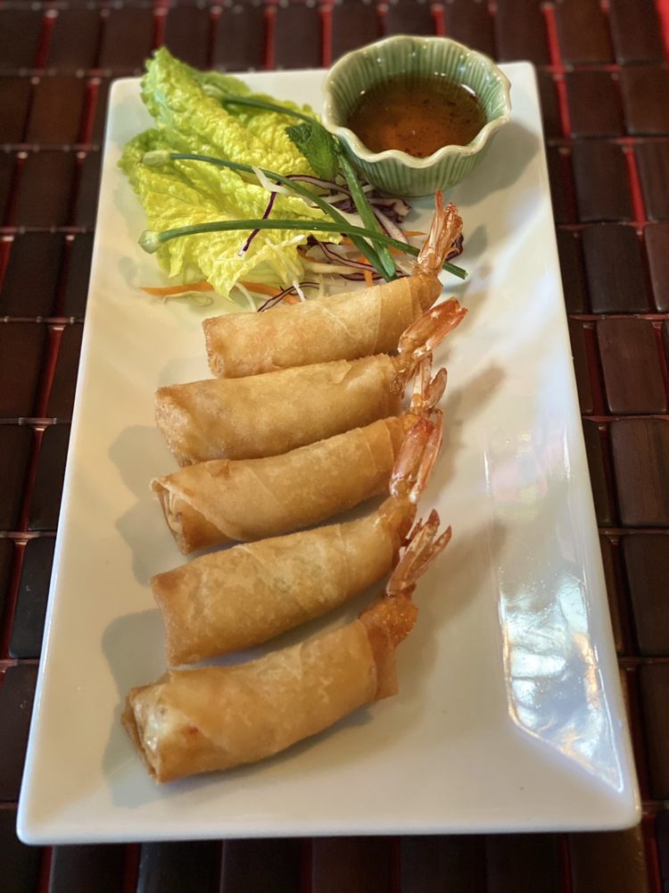 Rocket Shrimp Rolls / Tôm Hoả Tiễn