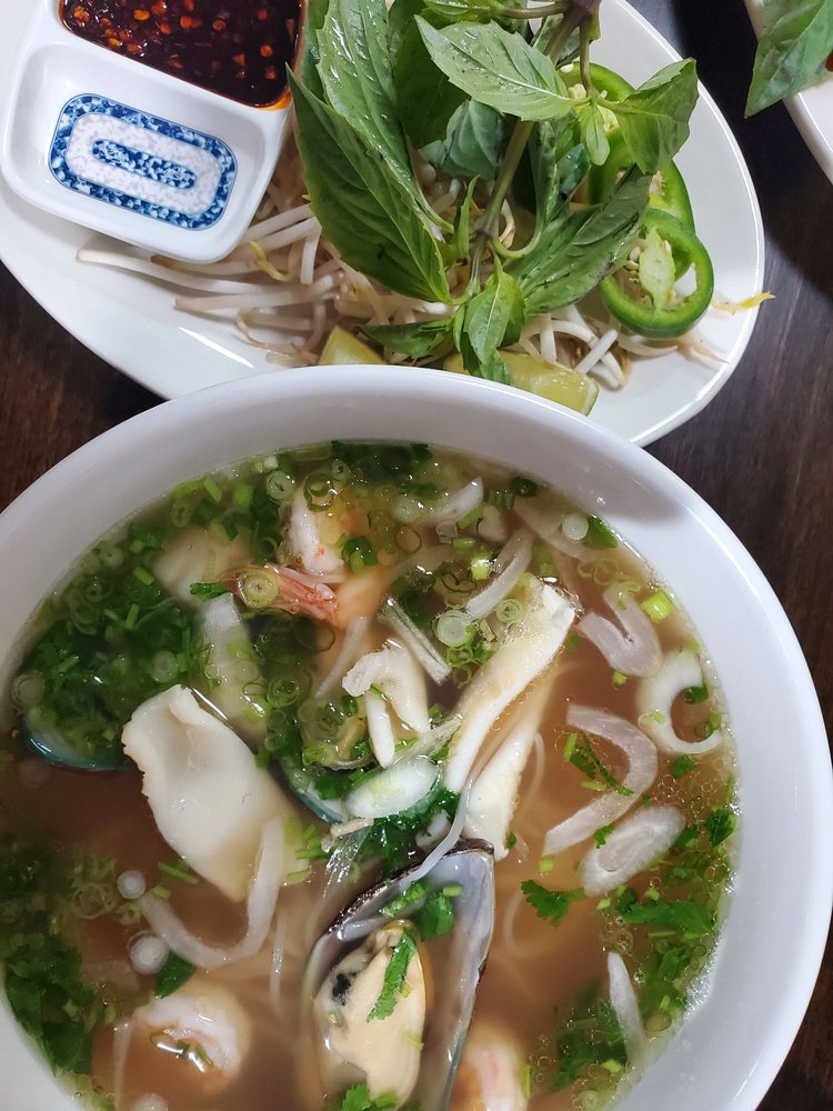 Pho Seafood / Pho Hai San.