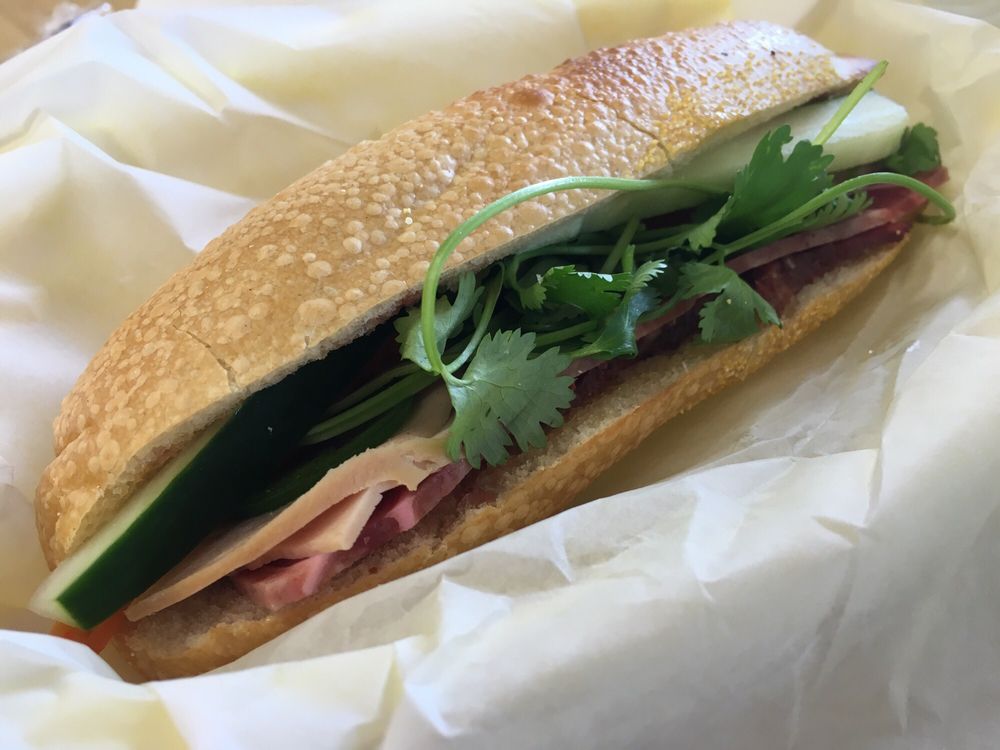 Banh Mi Dac Biet