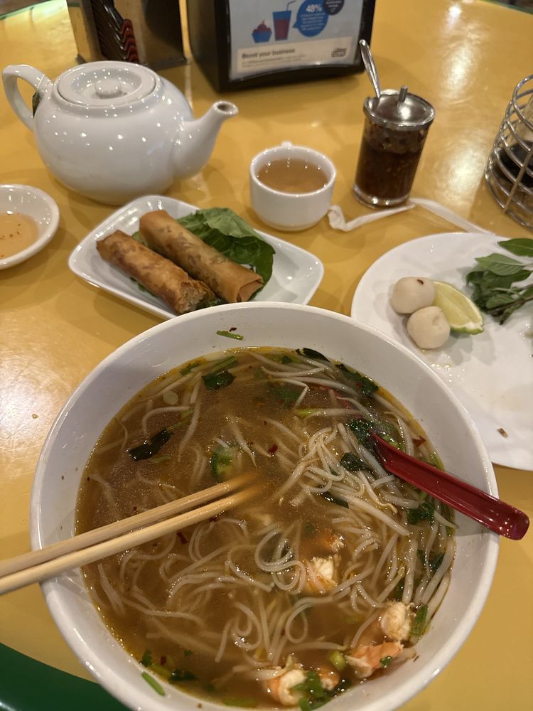 Pho Tai