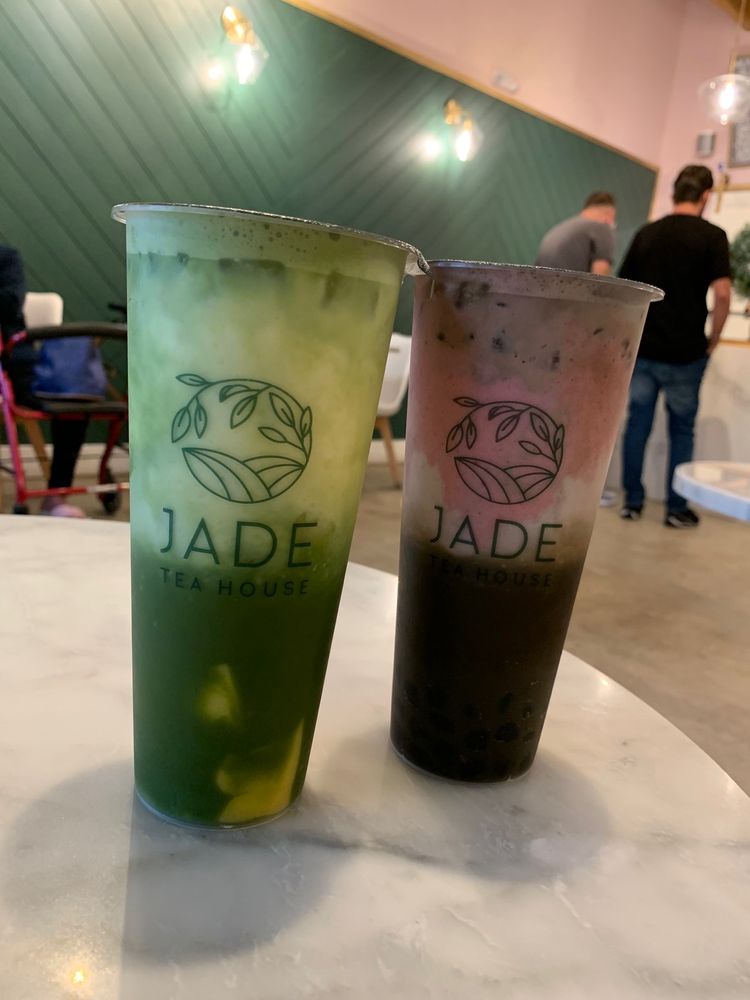 Strawberry Hojicha Latte