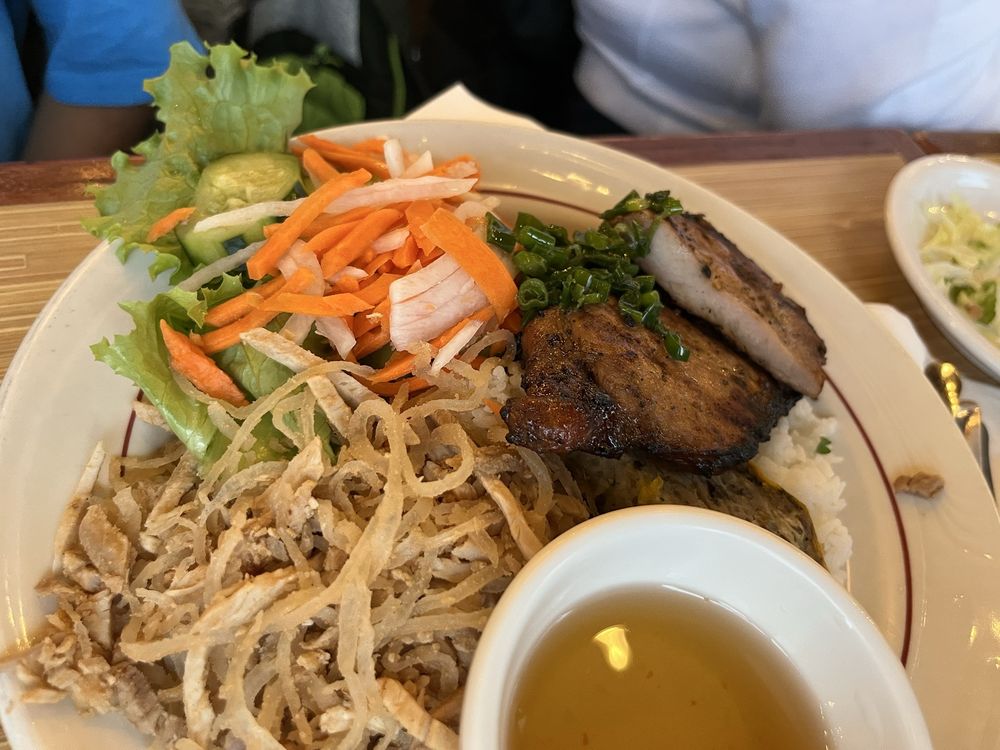 Heo Grilled Pork Sandwich