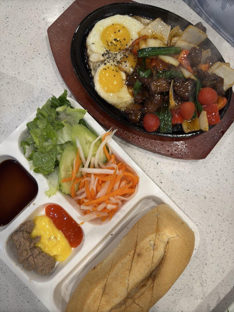 Steak and Eggs Plate