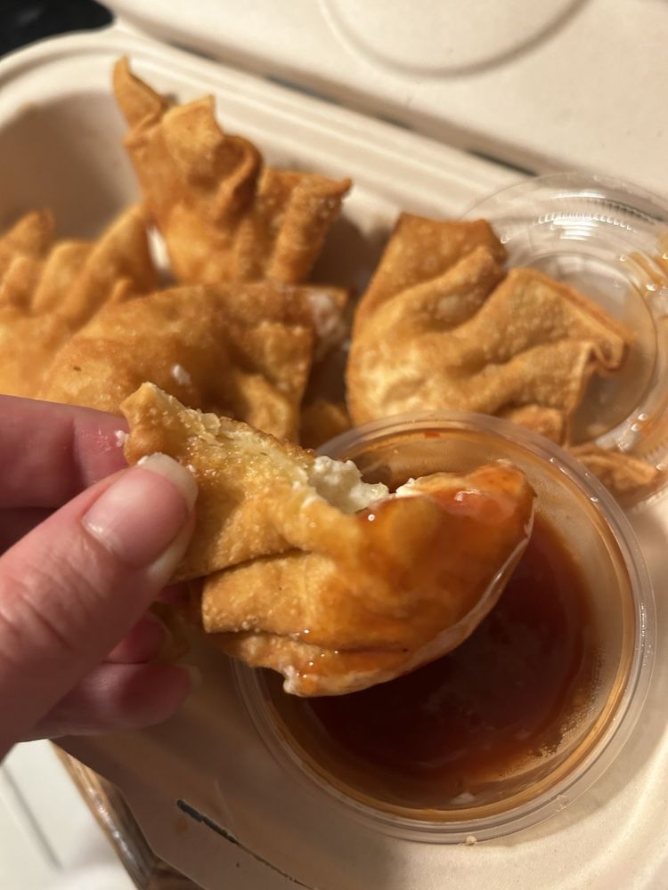 Six Piece Cream Cheese Wontons