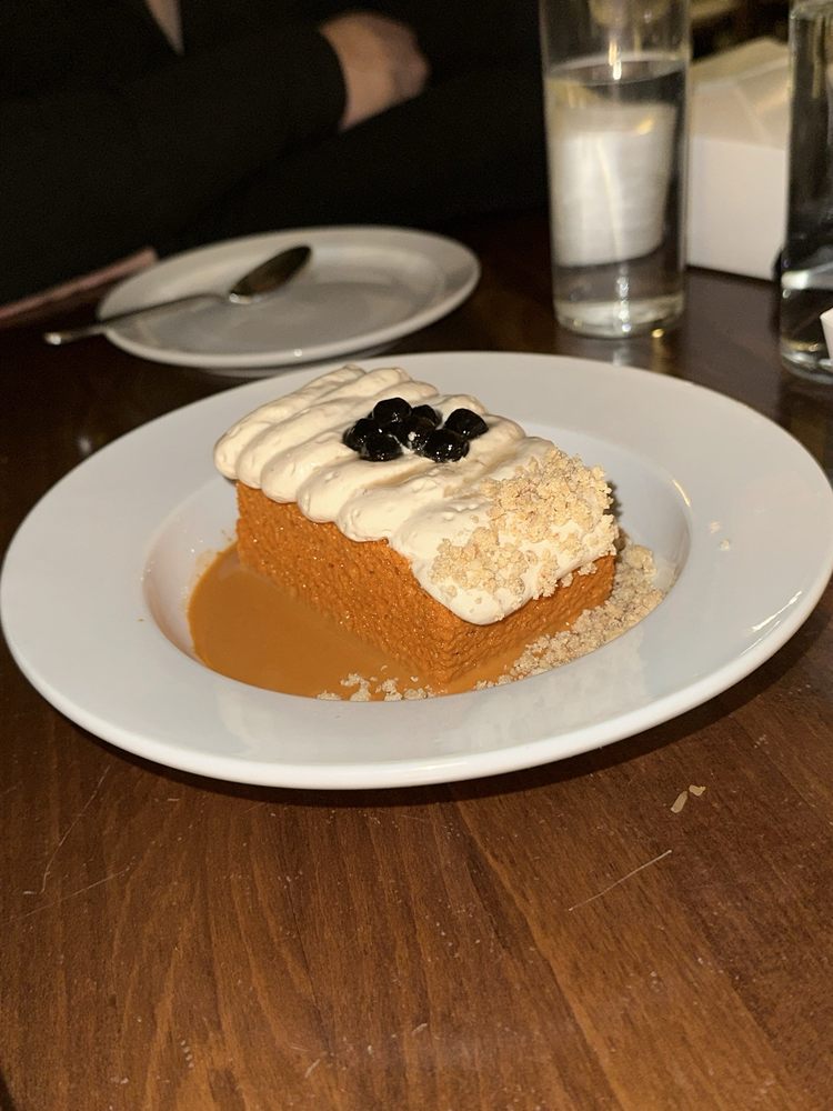 Thai Tea Tres Leches