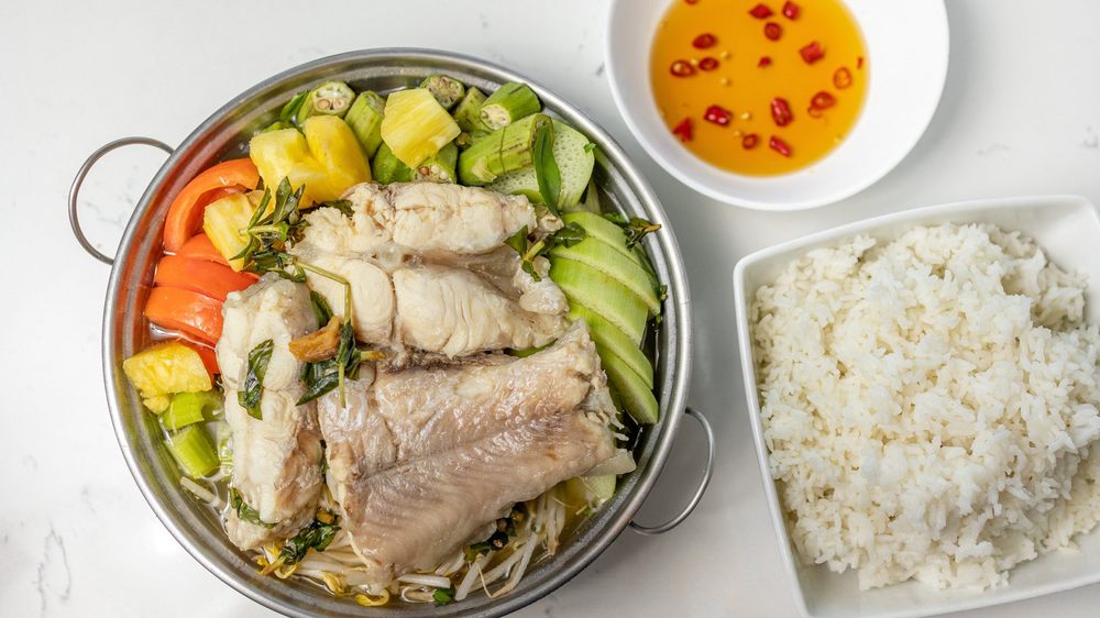 Canh Chua | Hot and Sour Soup