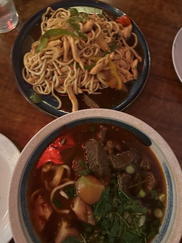 Taiwanese Tomato Beef Brisket Noodle Soup