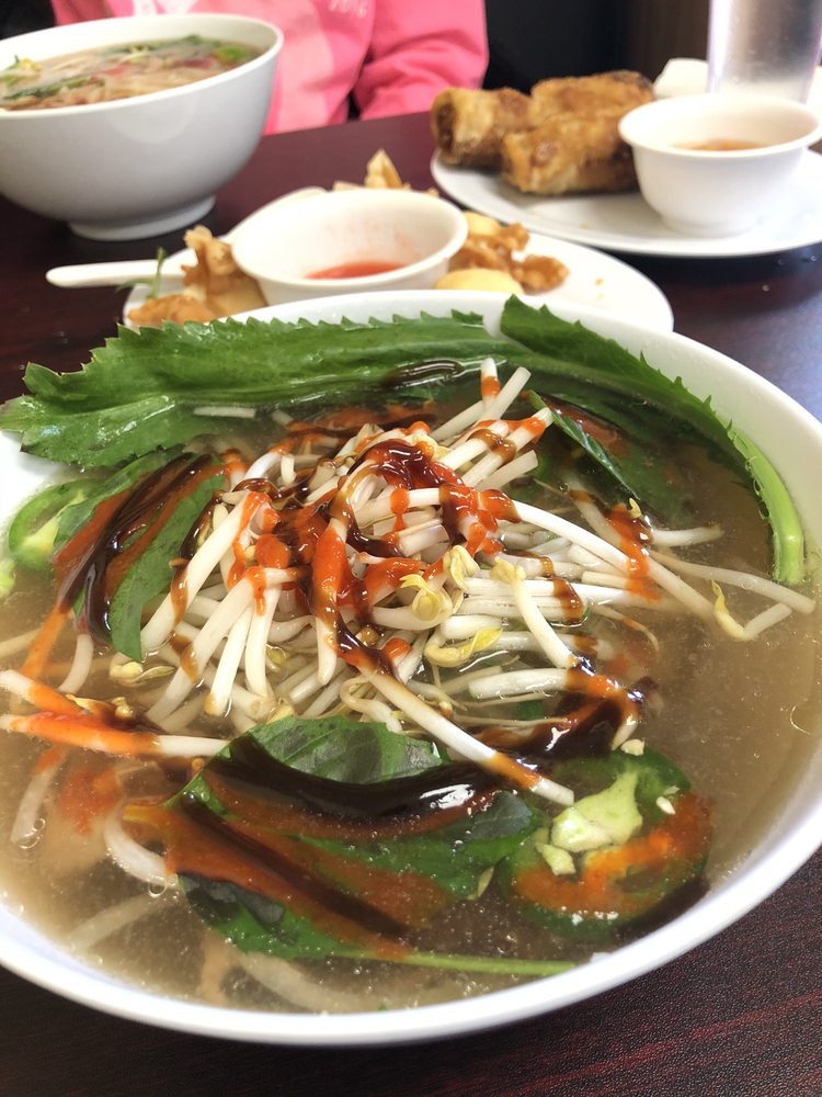 Pho Tai