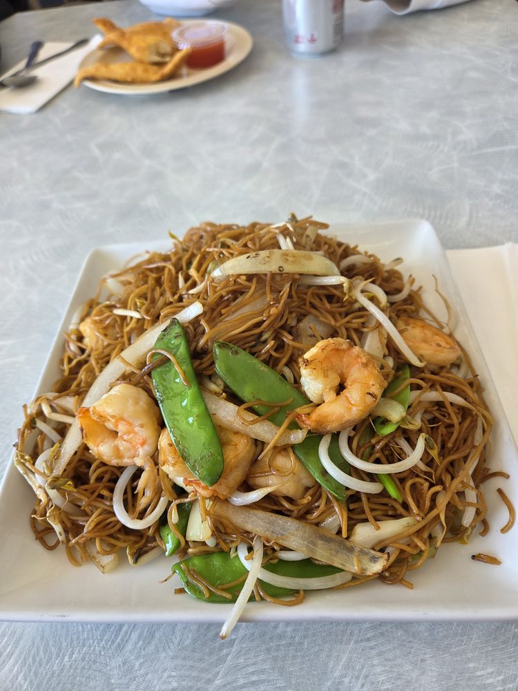 Shrimp Lo Mein
