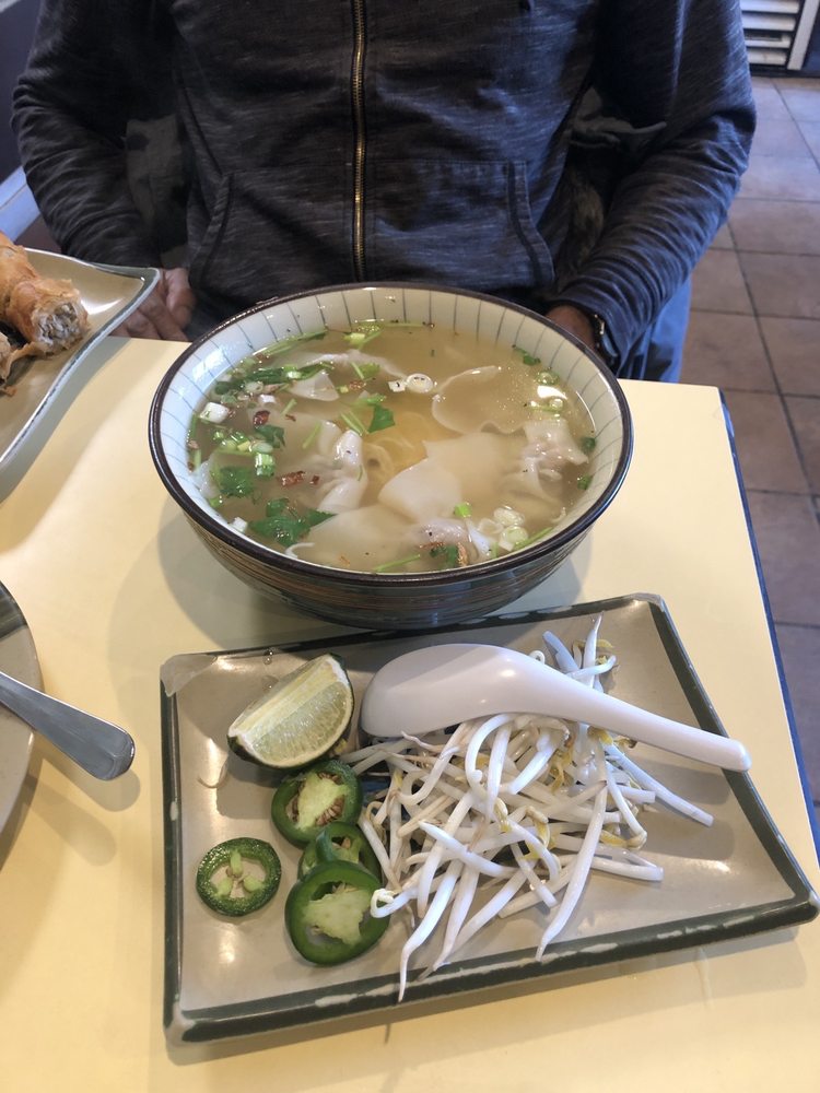 Jasmine Egg Noodle Soup