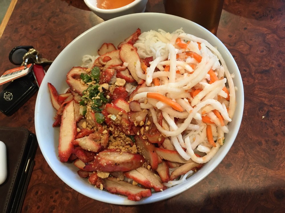 Bánh Mì Gà Nướng / Grilled Chicken Sandwich