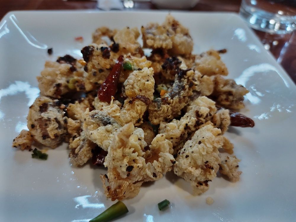 Baby Squid with Salt & Hot Pepper / 椒盐墨鱼仔