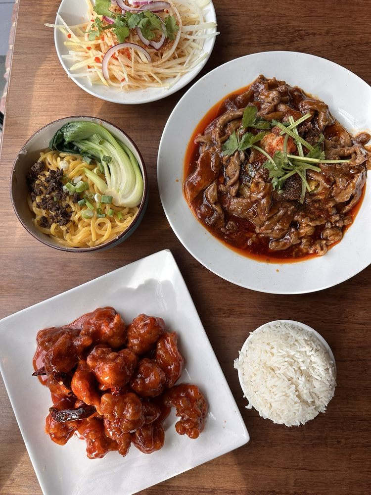 Green Papaya Salad 木瓜沙拉 Gf,vg