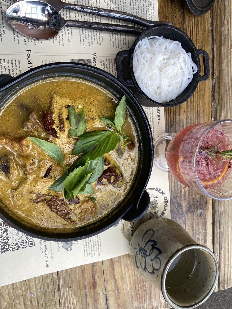 Vietnamese Rice Noodles