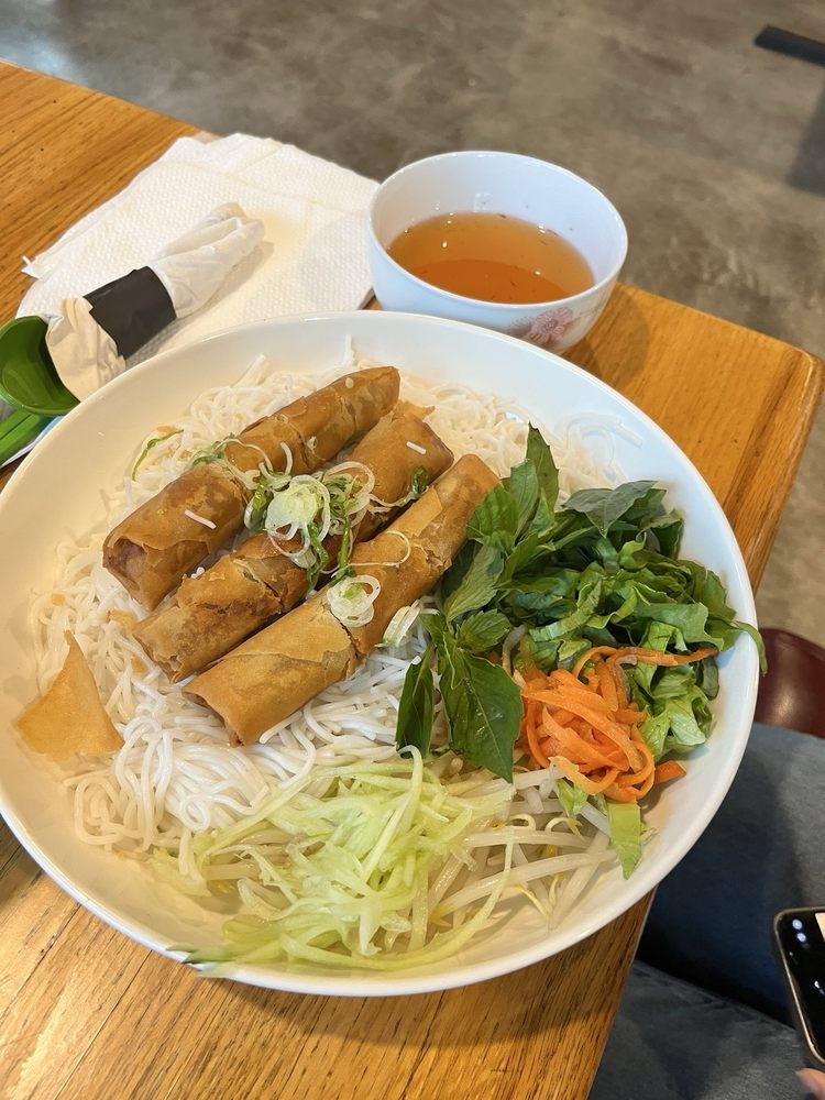 Bun Thit Nuong Cha Gio