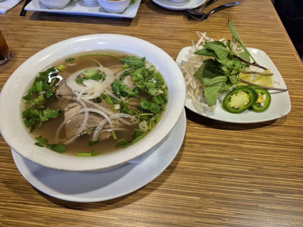 Pho Tai Gau