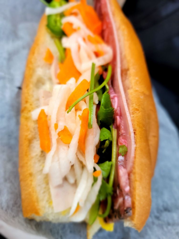 Combination Cold Cut Sandwich