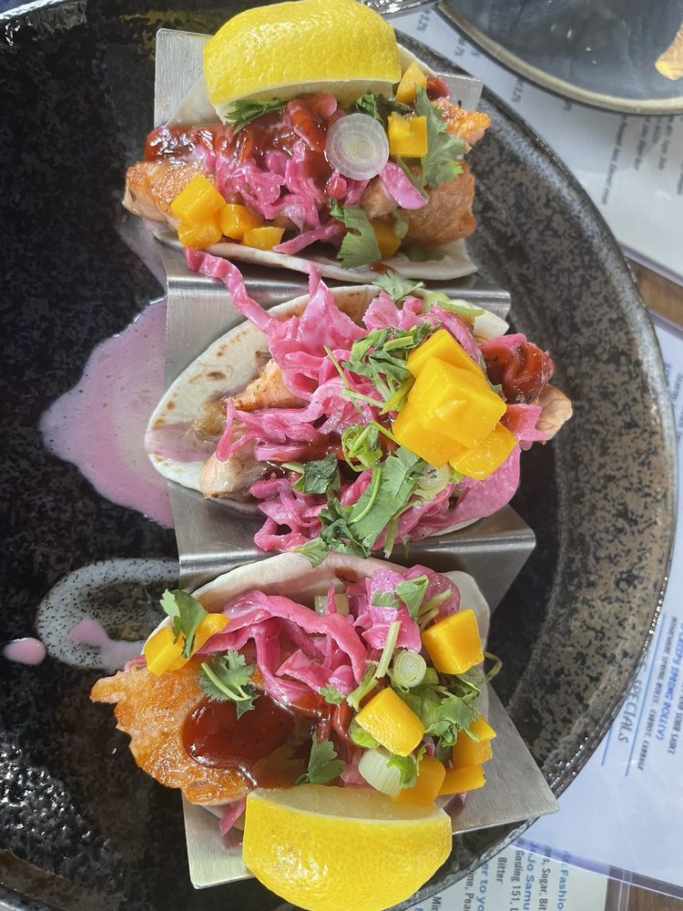 3 Piece Salmon Tacos