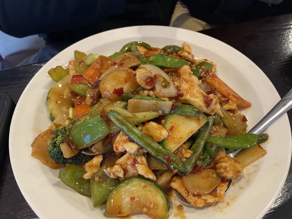 Hunan Chicken Dinner Special