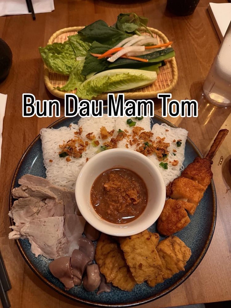 Bun Dau Mam Tom