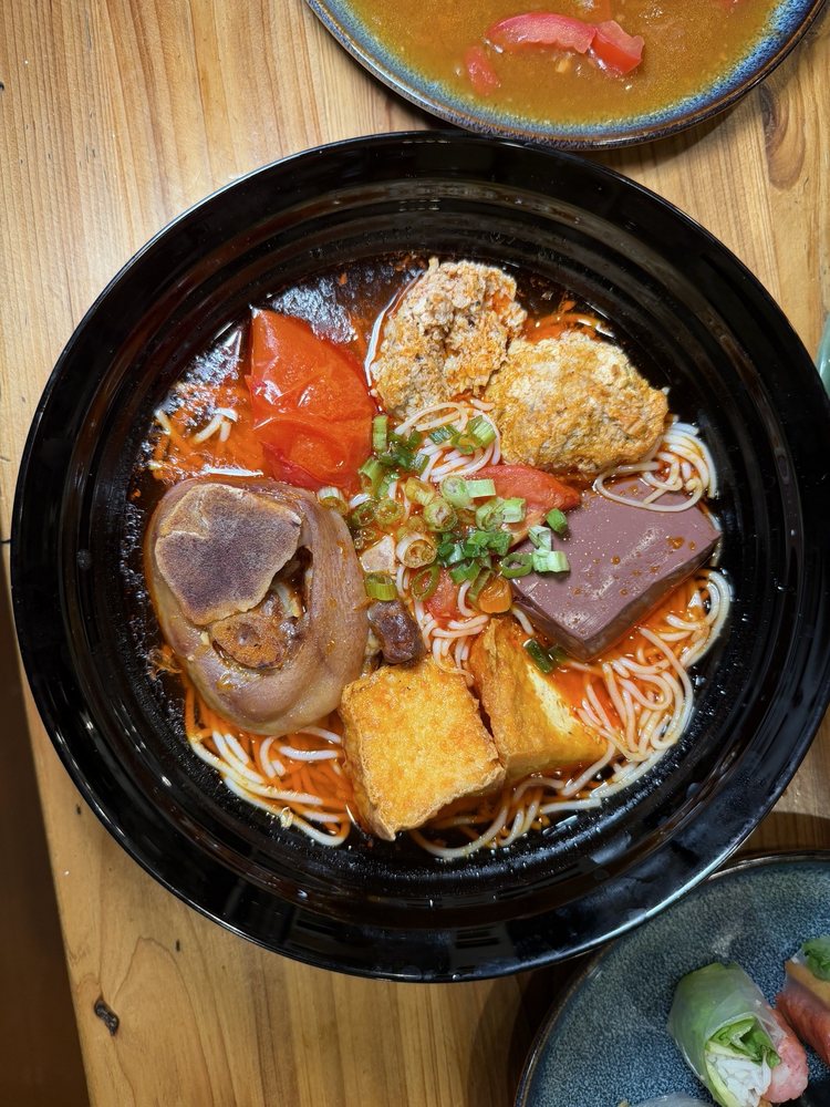 Bun Rieu