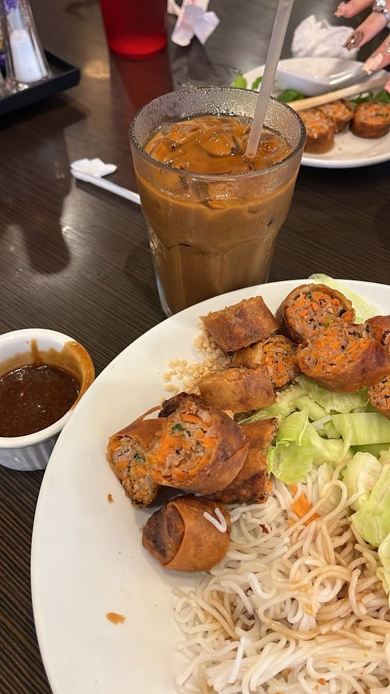 2 Piece Fried Egg Rolls